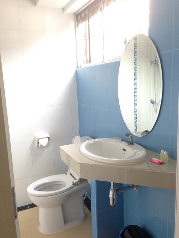 Baan Aree (Adults Only) Hotel Chiang Mai Bagian luar foto