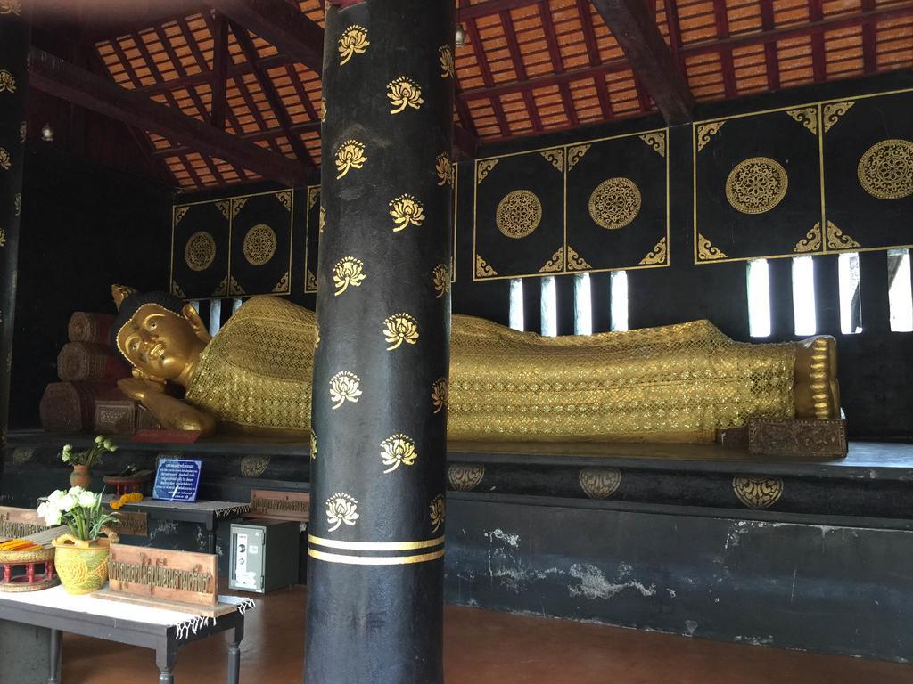 Baan Aree (Adults Only) Hotel Chiang Mai Bagian luar foto