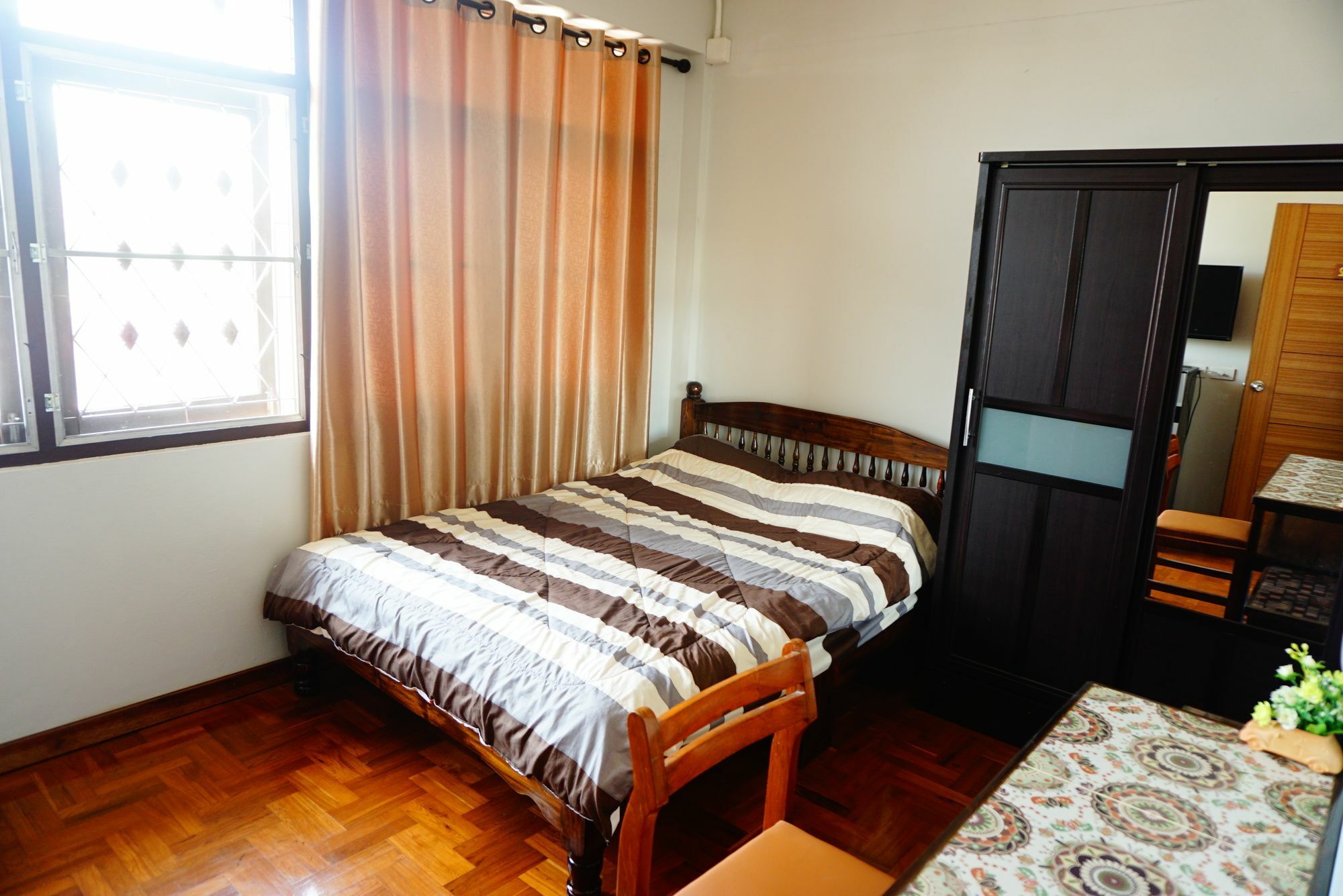 Baan Aree (Adults Only) Hotel Chiang Mai Bagian luar foto
